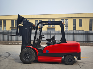 Green Future Electric Forklift Special Offer Coming