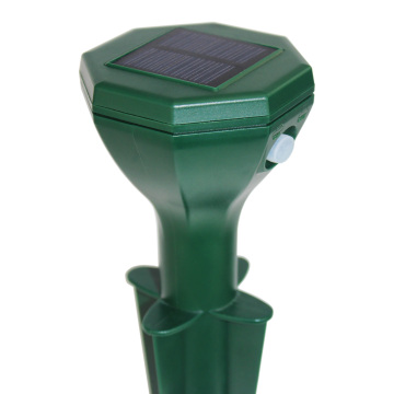 GH-205 Waterproof Solar-Powered Rodent Repeller