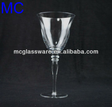 Handmade red wine glass with optic design