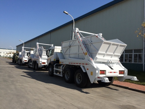 SINOTRUK HOWO 4X2 Arm Type Garbage Truck