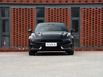 Autos Electrics 2022 Geely Zeekr 001 Used Car New Energy Electric Vehicles Made in China Electric Car