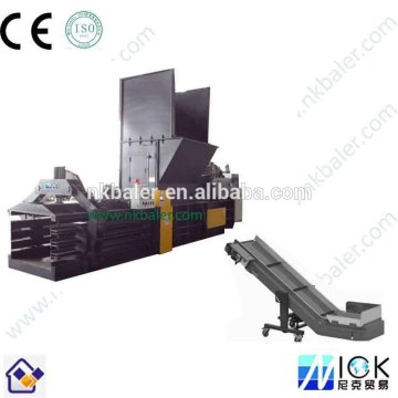 Cardboard automatic baler