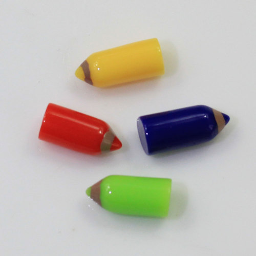 Venta al por mayor de lápices de colores artificiales lindos mini resina 6 * 6 * 14 mm cuentas de cabujón baratos para decoración
