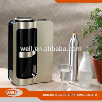 2015 New Popular home soda maker water dispense portable soda drink maker