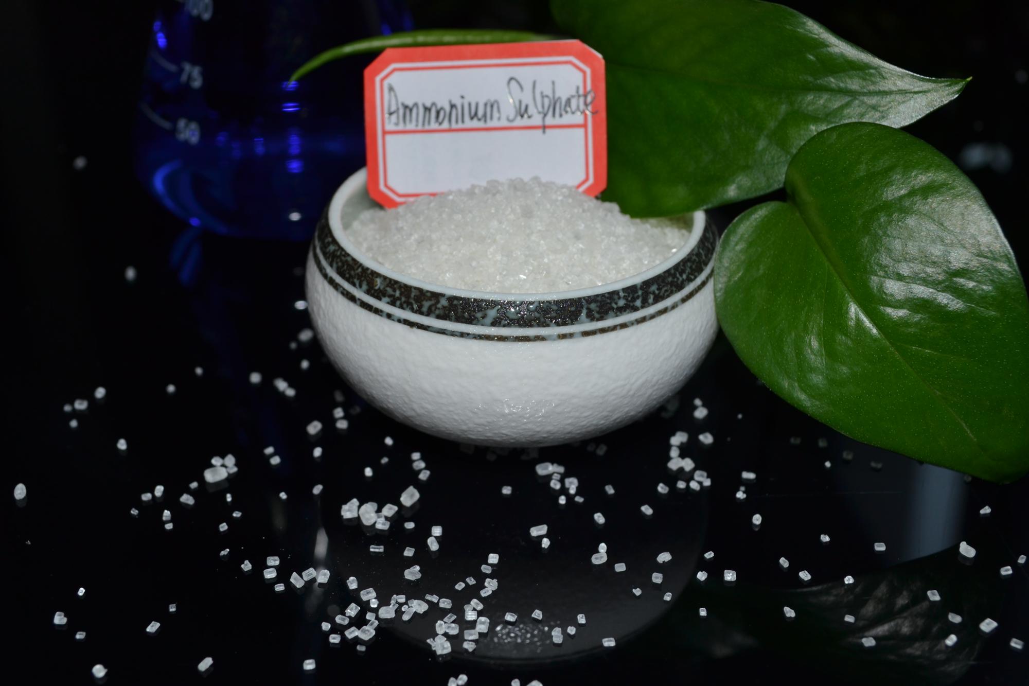 Ammonium sulphate in Fertilizer (NH4)2SO4