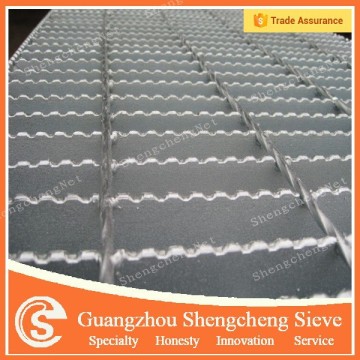 Australian galvanized serrated floor grating galvanized serrated grating