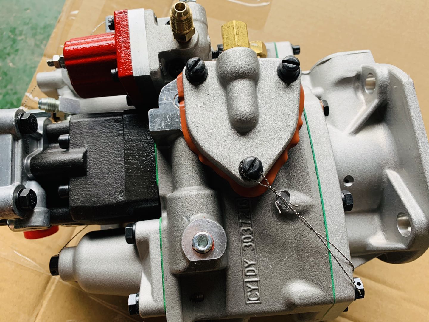 3042225 fuel pump 3042225 fuel pump