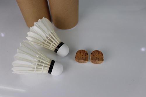 Plume de canard de vente chaude populaire Autres produits de badminton