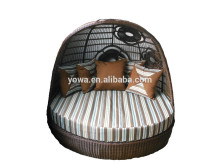 Oyster Rattan Garden Daybed with Canopy