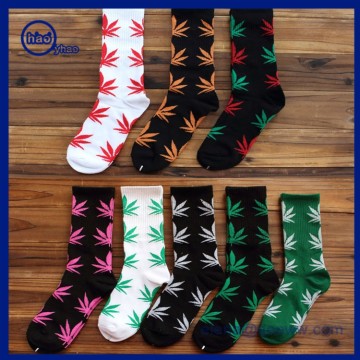 Cotton Hiphop Sport Men Socks Maple Leaf Fashion Plantlife Cannabis Marijuana Style Weed Socks