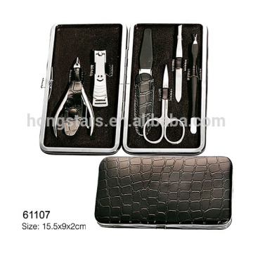professional manicure set for man