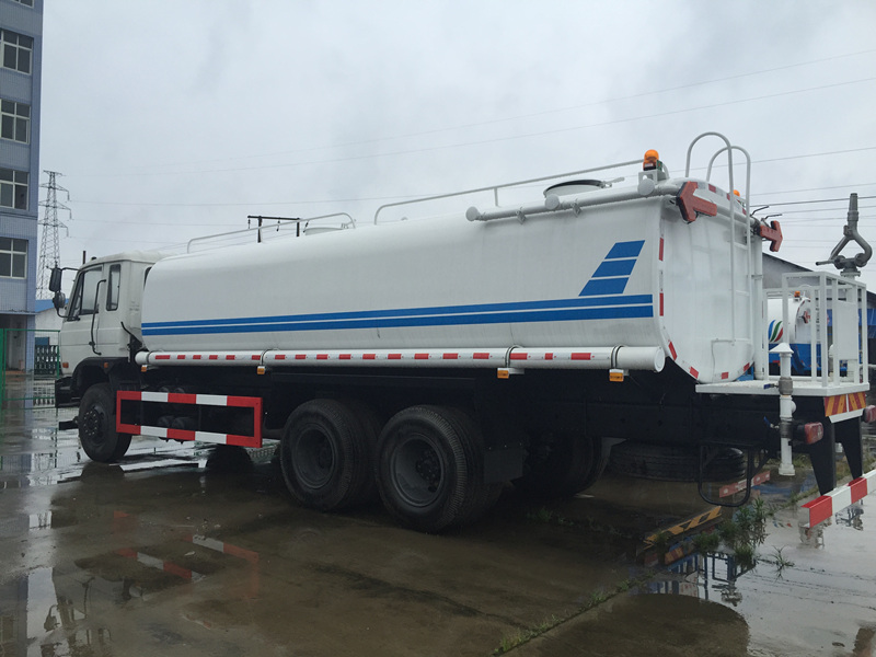 6X4 Dongfeng 15000 Sprinkler Water Tank Truck