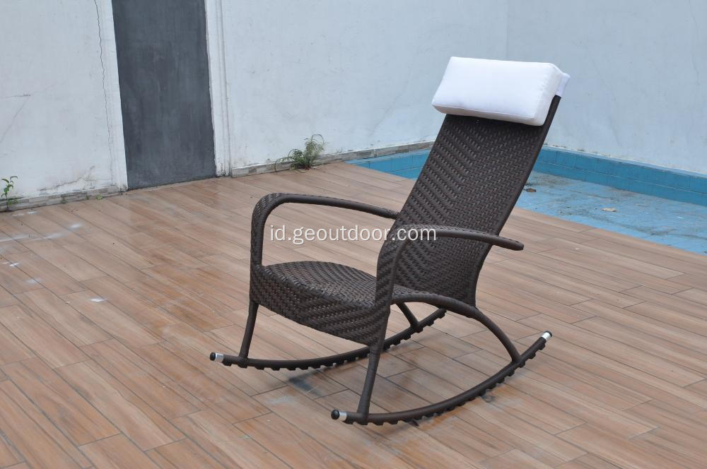 1 pcs taman rotan aluminium rocker