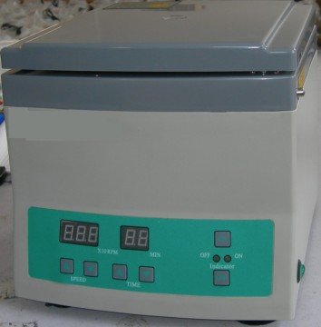 Low Speed Centrifuge