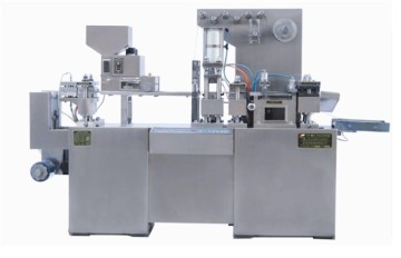 Oblong tablet blister packing machine