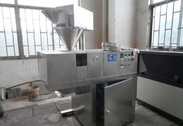 double roller granulating machine