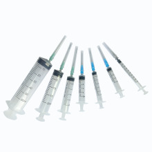 Hot Selling 20ml Disposable Veterinary Syringe with Needles for Poultry/Cattle/Sheep/Pigs/Animals