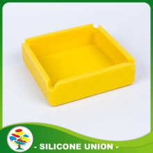 Yellow New Design Promotion Travel Gift Silicone Ashtray
