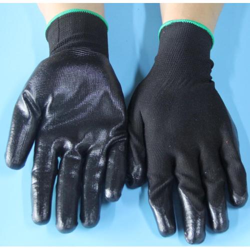 Nitrile coated oil resistant safety gloves