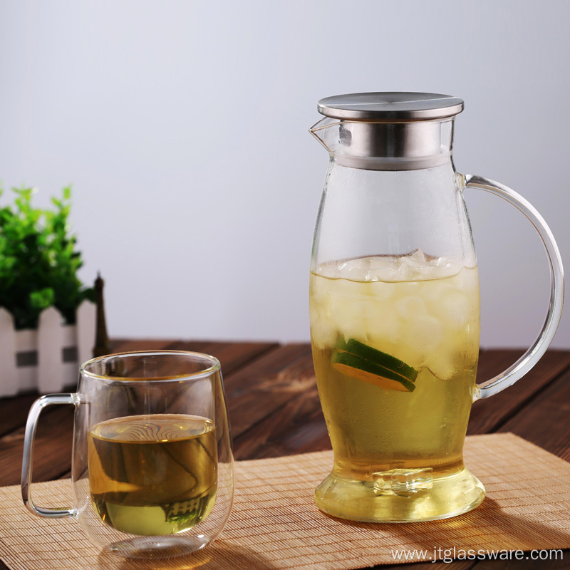 Glass pitcher with spout for juice & iced tea