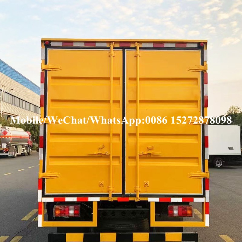 Camión de taller (3) Workshop Truck (3)