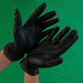 Gants en vinyle noir