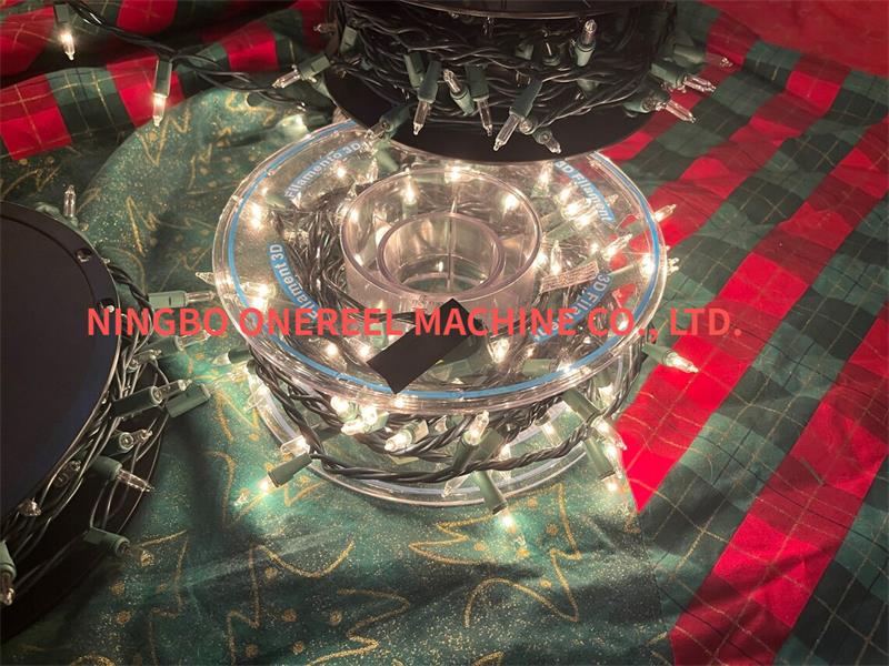 Christmas Lights Storage Reel (6) Christmas Lights Storage Reel (6)