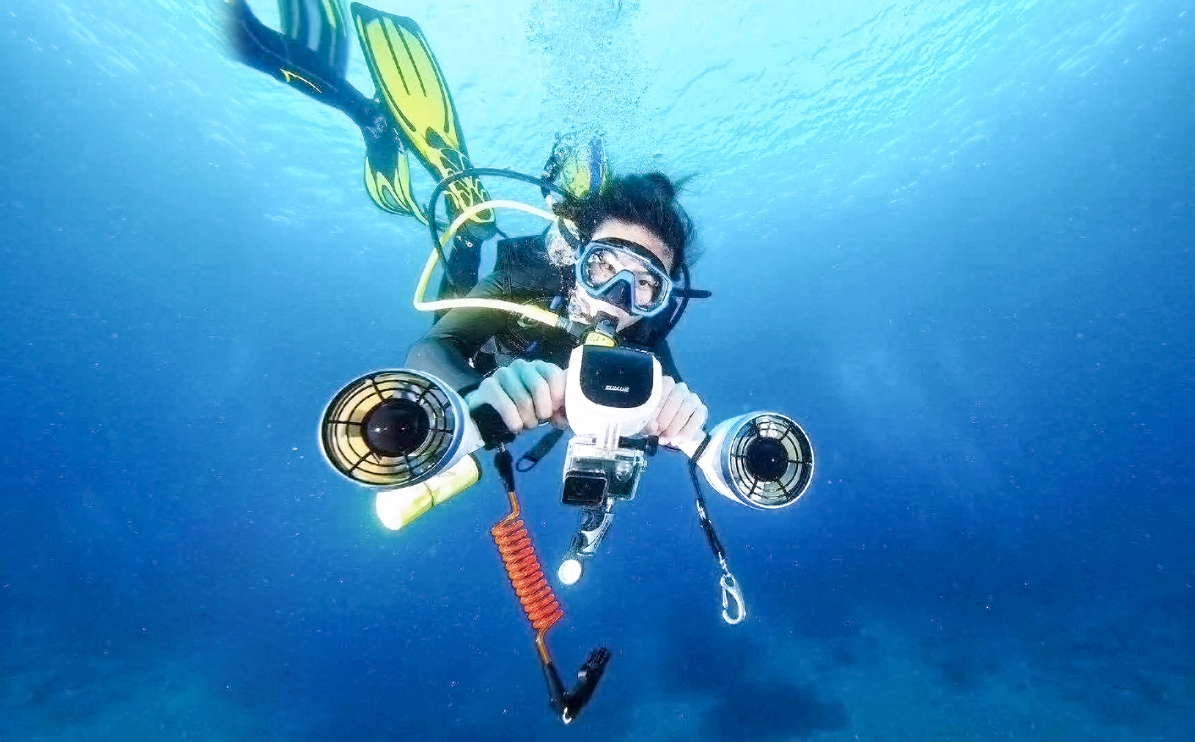 Sublue Whiteshark Mix Underwater Scooter Propeller Swimming Snorkeling Aqua Scooter Hand-held Diving Equipment