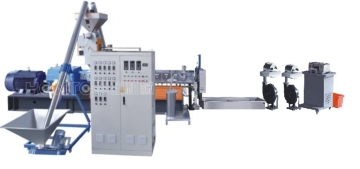Twin screw extruder plastic recycling machine