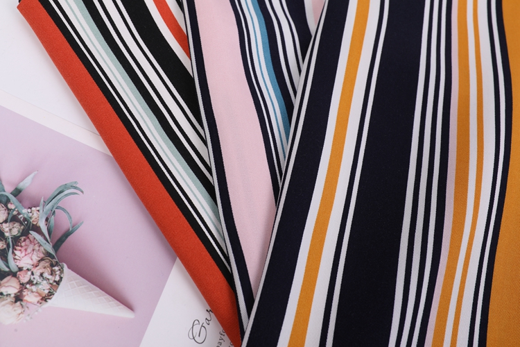 Rayon Fabric Manufacturer Custom Shirting Rayon tryckte Twill -tyger