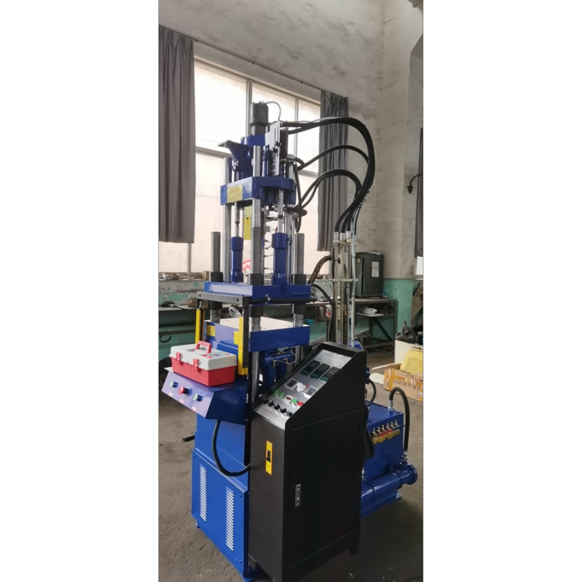 Swimming Glass Frame Plastic Injection Molding Machine