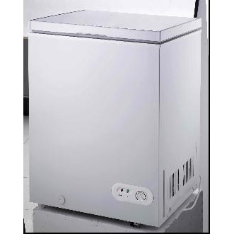 Chest freezer with single top open door