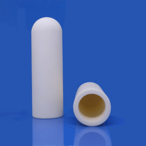 Một đầu ống gốm sứ Alumina 99% đóng kín