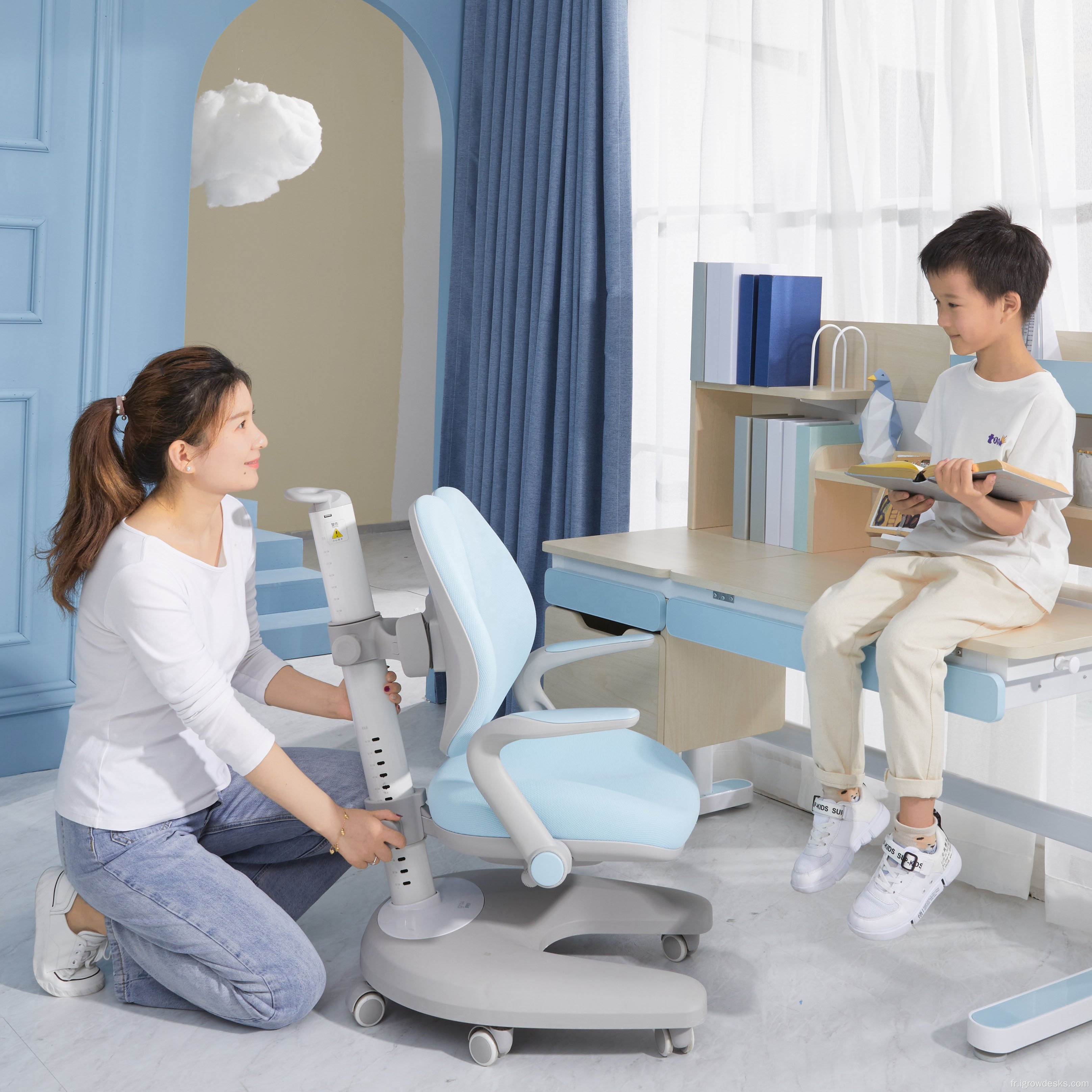 Bureau d'étude ergonomique réglable pour enfants et chaise ergonomique
