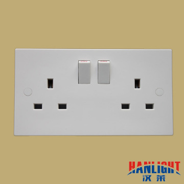 BS 13A 2 gang 3 pin single pole/double pole switched sockets