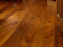 Home Use Natural Walnut Solid Wood Floor