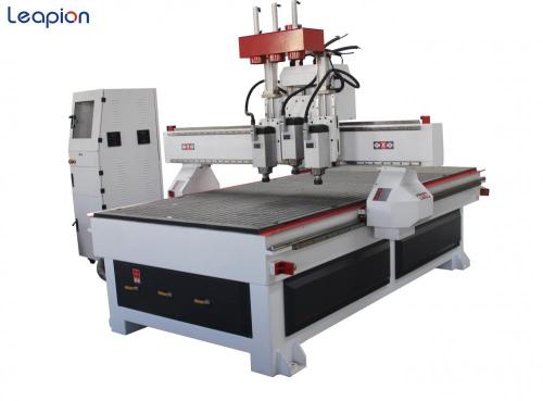 High accuracy 3KW-9KW water cooling CNC router 1325