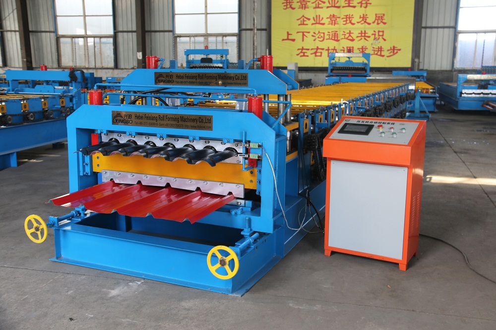 Hydraulic drive double layer steel sheet forming machinery