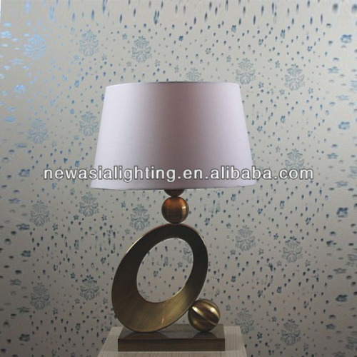 UAE style table lamp;Metal table lamp;