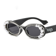 Trendy Retro Oval Sunglasses with Pearl Diamond Rhinestones - 2021