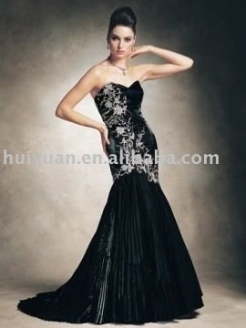 black embrodery flower evening dress