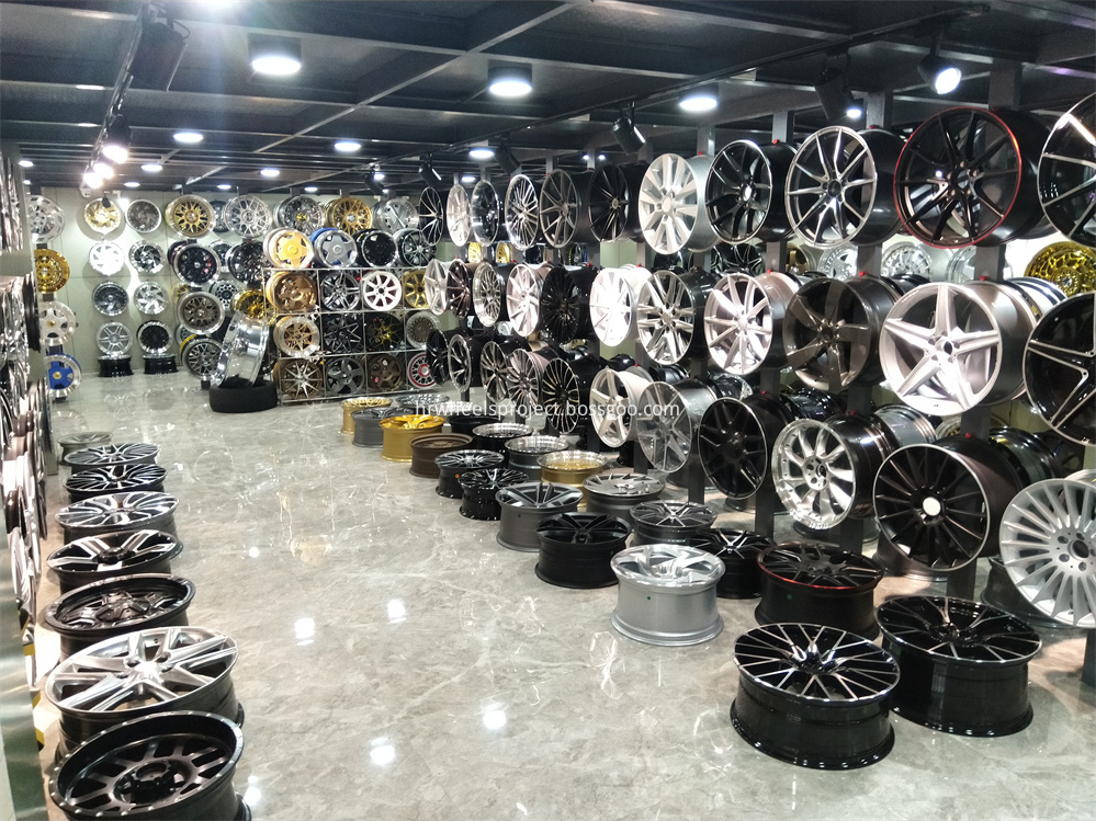 Car Alloy Wheels Factory Samples Room 29