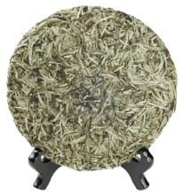 Fuding Compressed White Tea Cake Yin Zhen Silver Needle Handmade White Tea Cake 300g