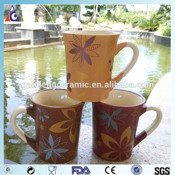 Handle coloured painted mug with Arab style