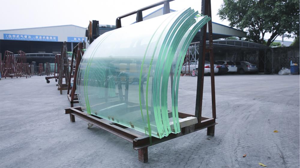 湾曲した低鉄合わせガラス Curved Low Iron Laminated Glass