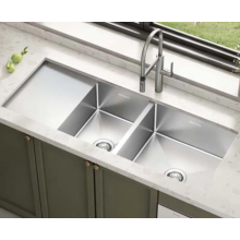 Undermount kitchen sink with double bowl