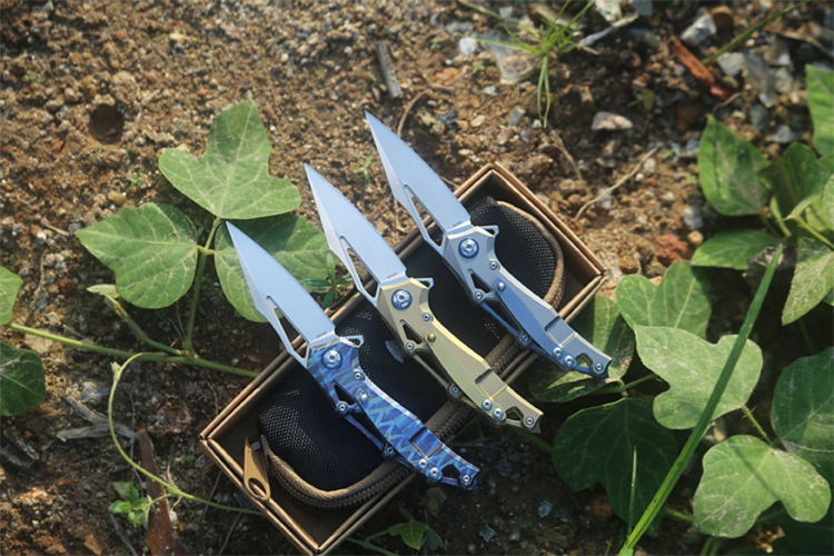 Super Quality Survival Folding Blade Knife