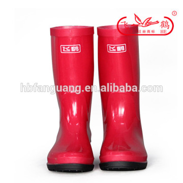 china sale price of raw natural rubber/horseb rubber rain boots