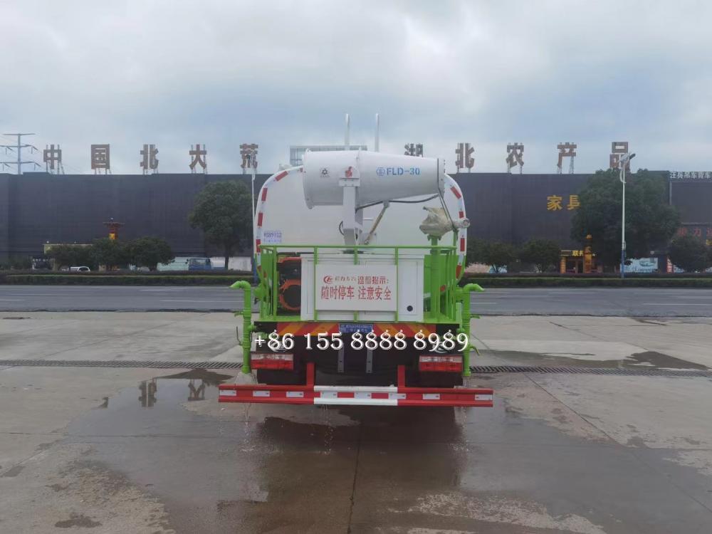 Dongfeng 12cm Sprinkler Truck 7 Jpg