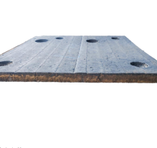 Surfacing alloy wear-resistant lining plate